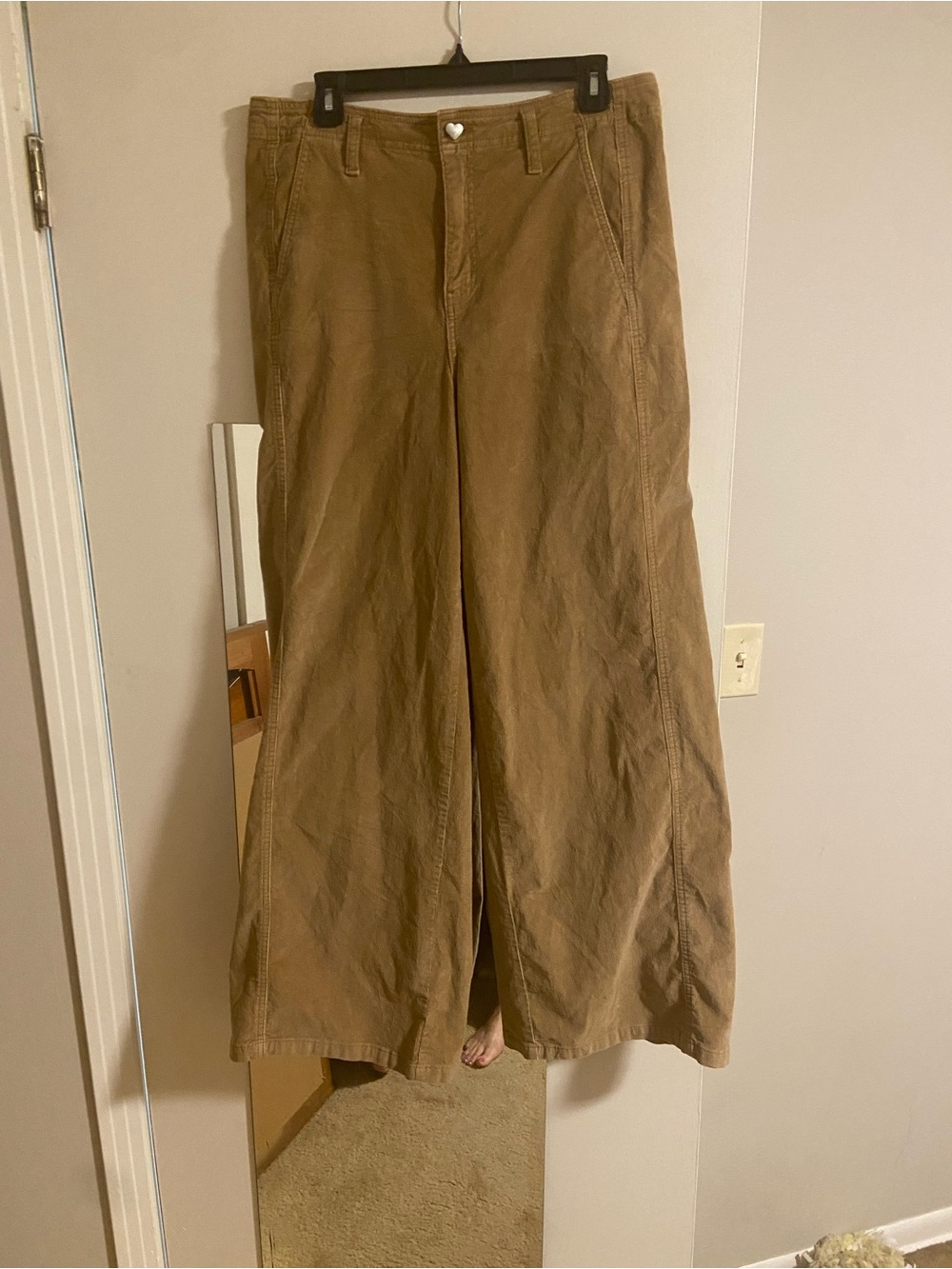 Celebrity Pink Corduroy Pants (13) NWT